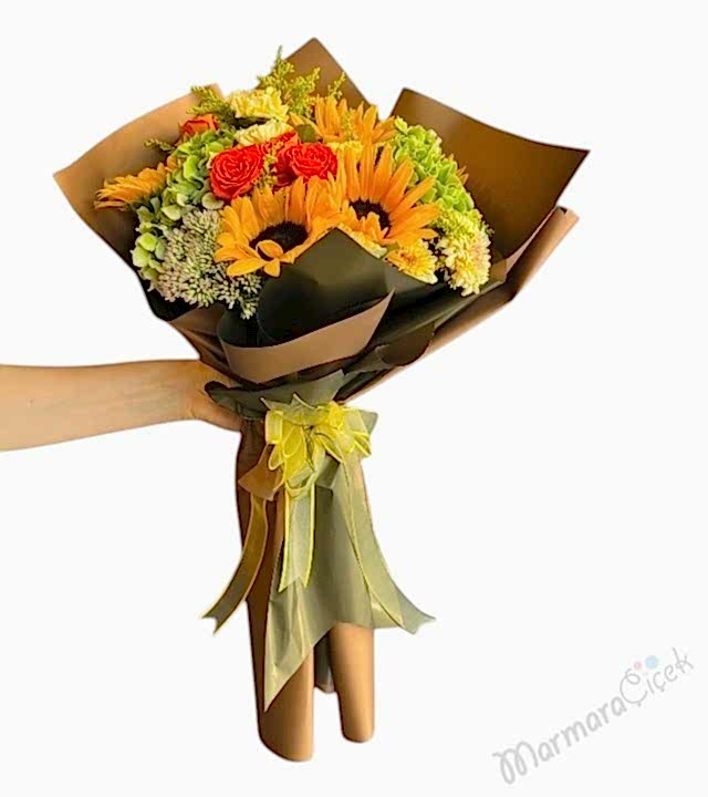 Ayçiçeği Çardak Gül Buketi