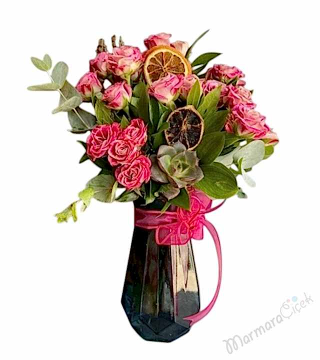 Flinders Lane Spray Roses