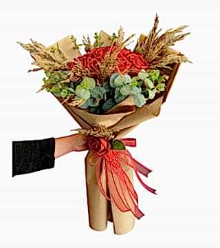 15 Yapay Kırmızı Güllü Buket