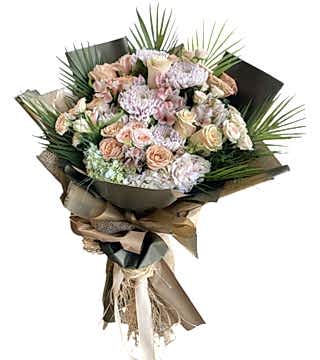 Soft Renklerde İsteme Çiçeği