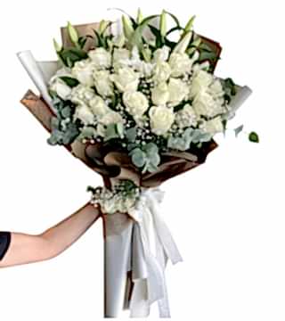 Beyaz Gül Buket