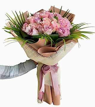 Lila Pembe Karışık Gül Buketi