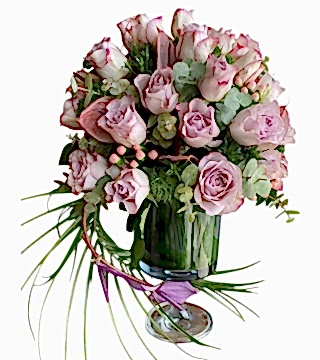 Lila Güller Şık Aranjman