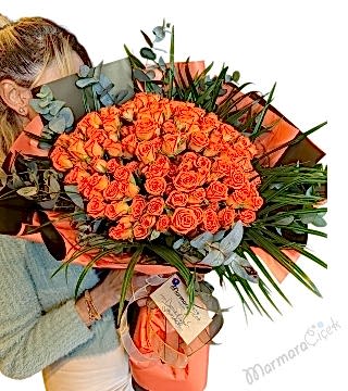 Turuncu Gül Buketi